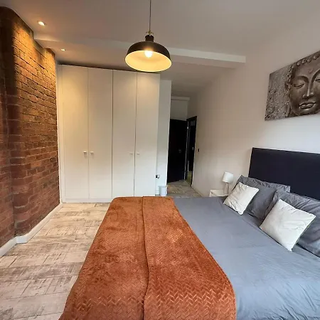 Apartamento Sleek And Modern Centre *