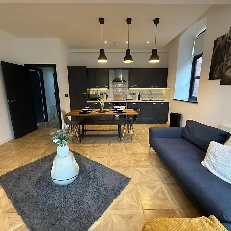 Sleek And Modern Centre 아파트 리즈